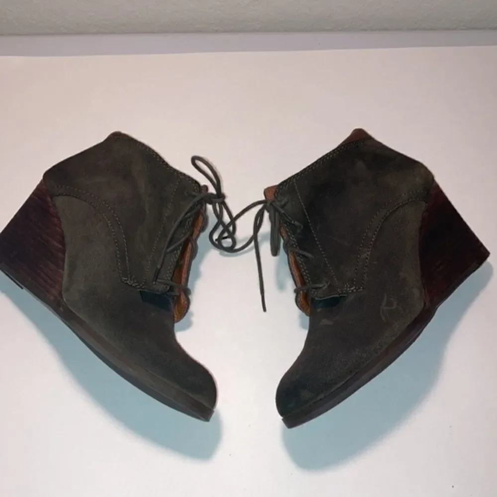 Lucky Brand suede leather army green 3” wedges